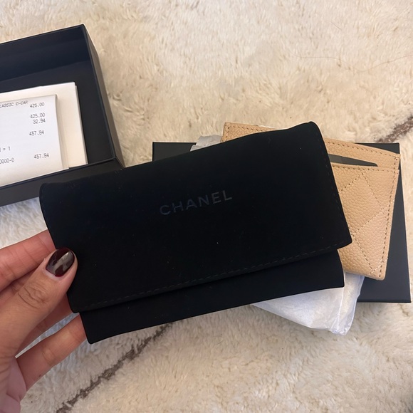 Chanel Classic Card Holder - Picture 5 of 5